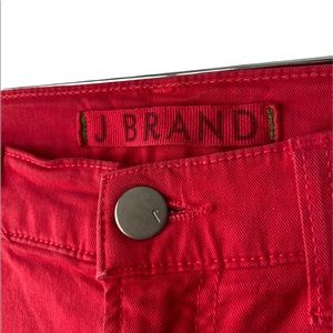 J BRAND vibrant Bright Red Skinny Leg jeans size 28